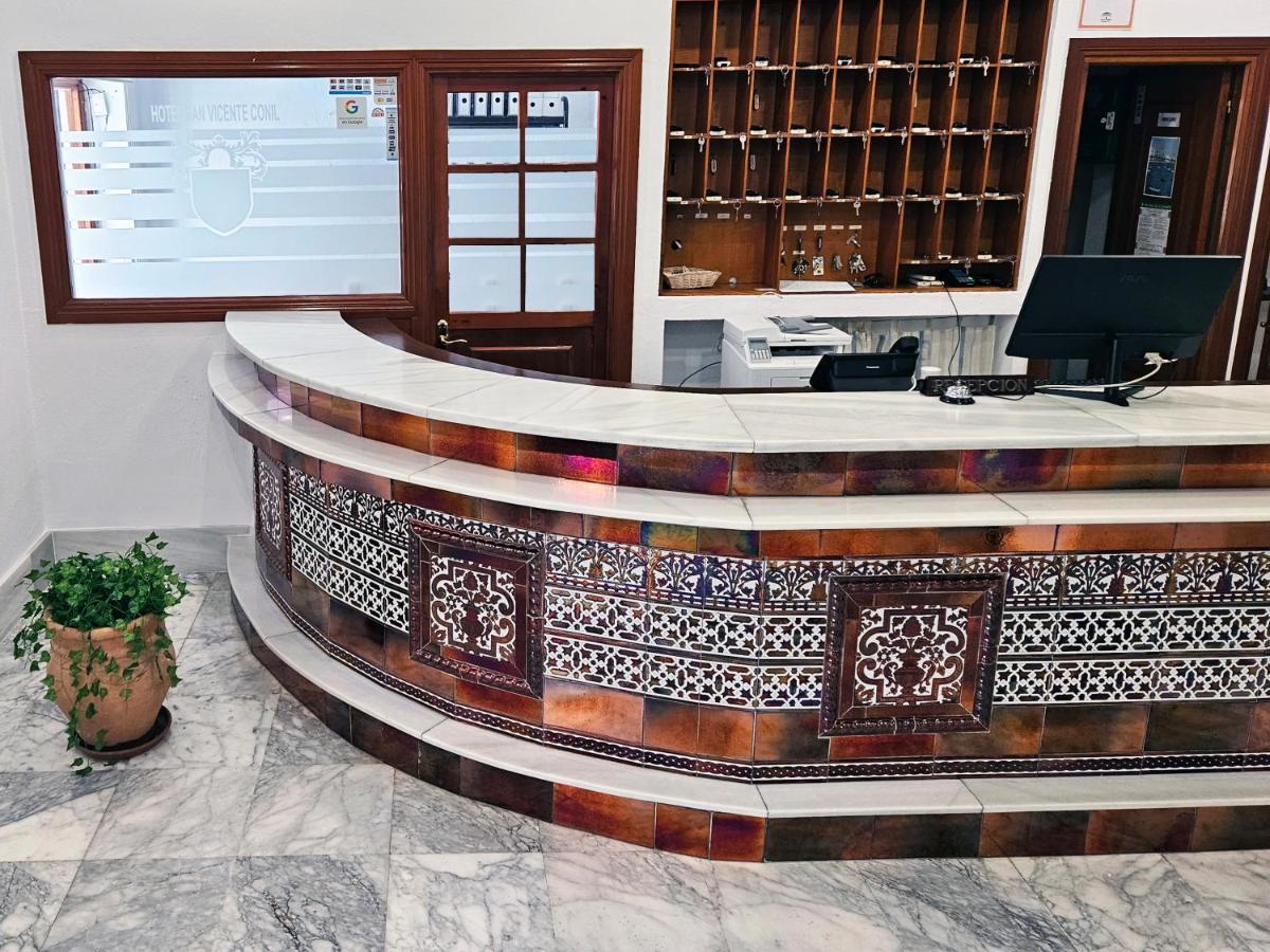 Hotel San Vicente - Centro Playa Conil De La Frontera Zewnętrze zdjęcie