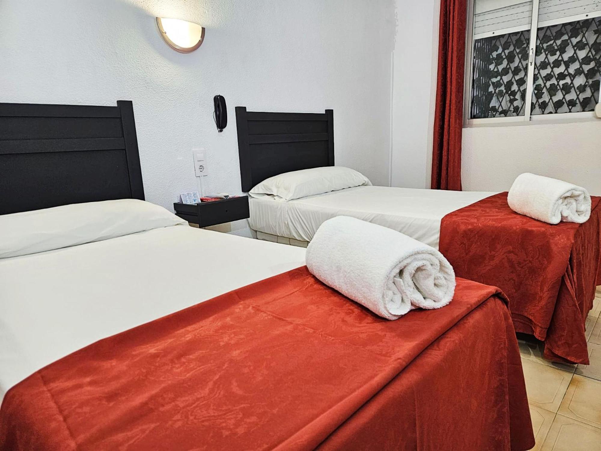Hotel San Vicente - Centro Playa Conil De La Frontera Pokój zdjęcie