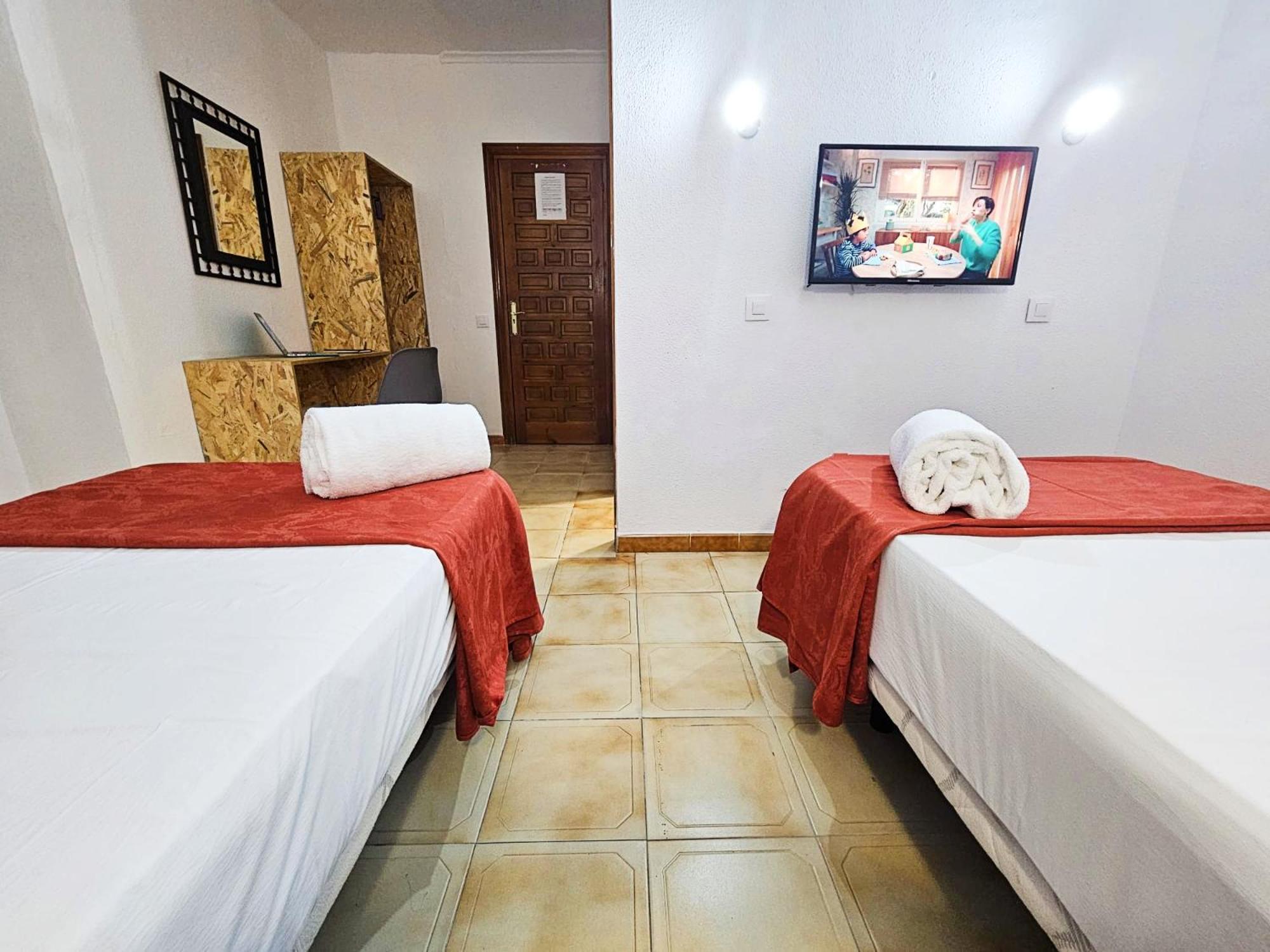 Hotel San Vicente - Centro Playa Conil De La Frontera Zewnętrze zdjęcie