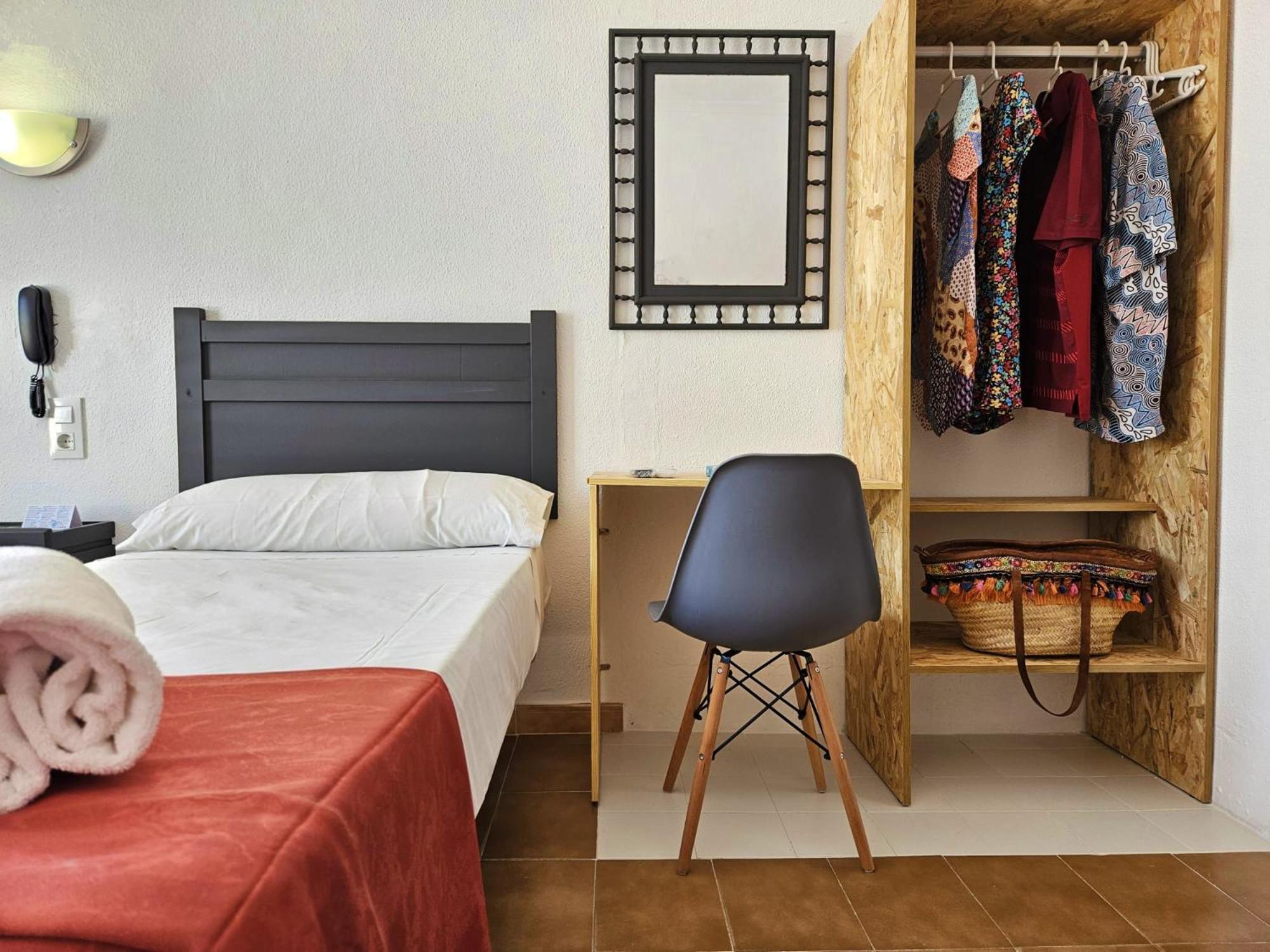 Hotel San Vicente - Centro Playa Conil De La Frontera Zewnętrze zdjęcie
